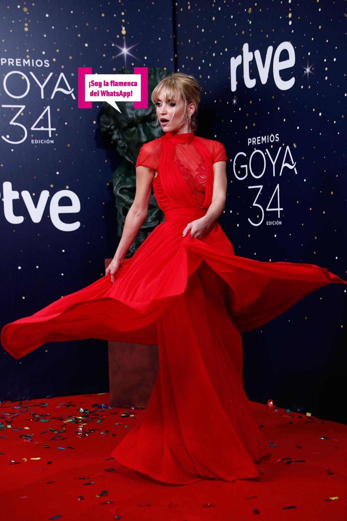 Ana Férnandez en la alfombra roja de los premios Goya.