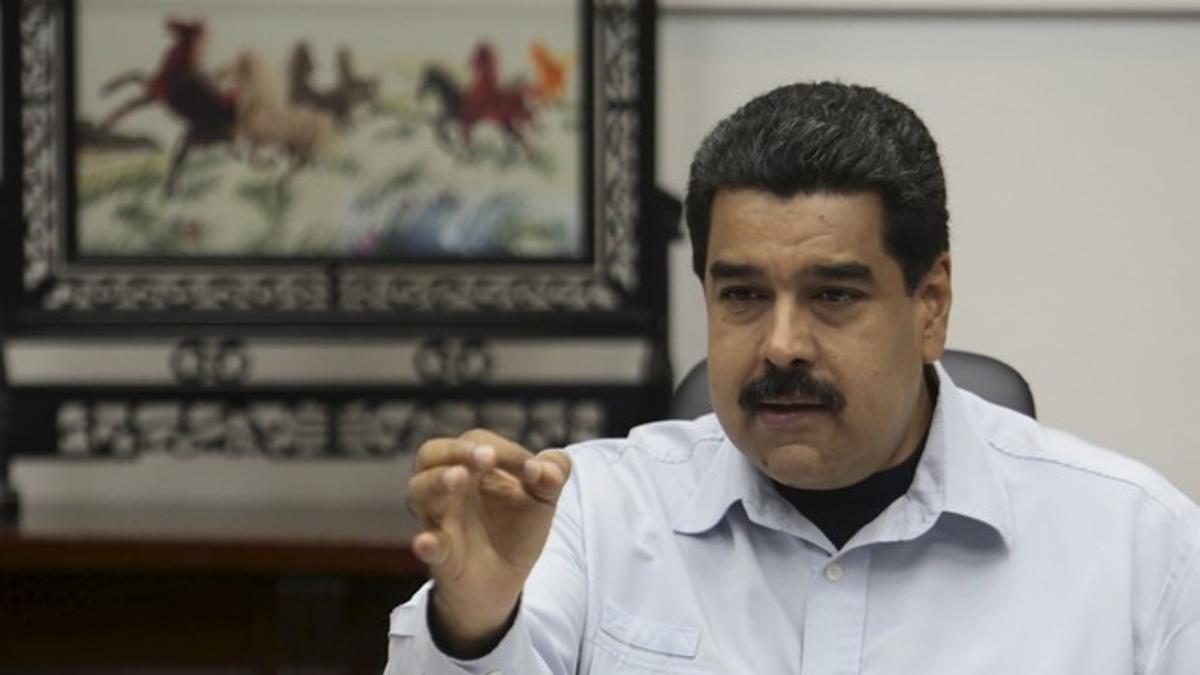 Maduro, en una reunión con sus ministros en el Palacio de Miraflores, en Caracas, este lunes.