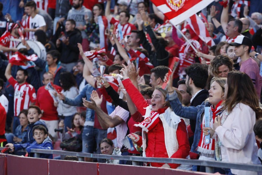 L'afició del Girona a Montilivi