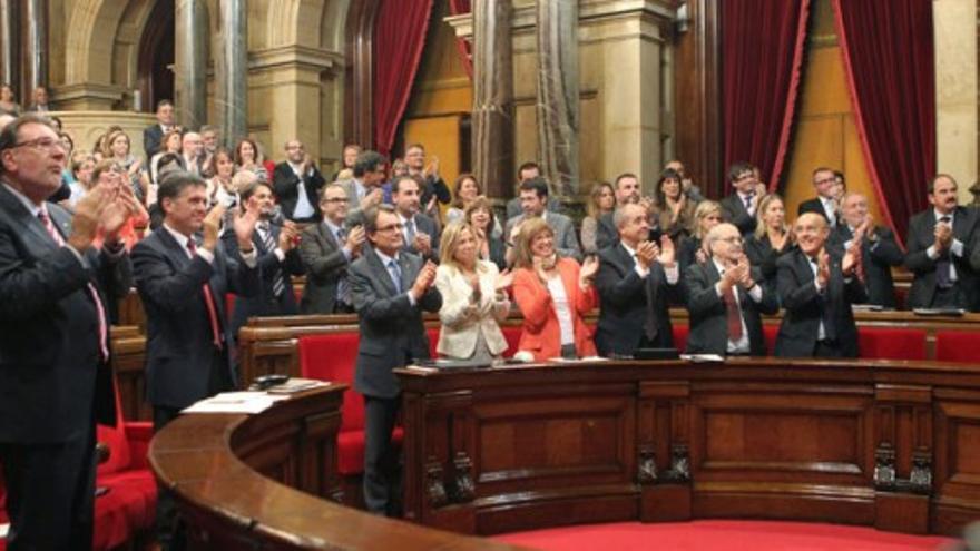 El Parlamento de Cataluña aprueba la consulta independentista