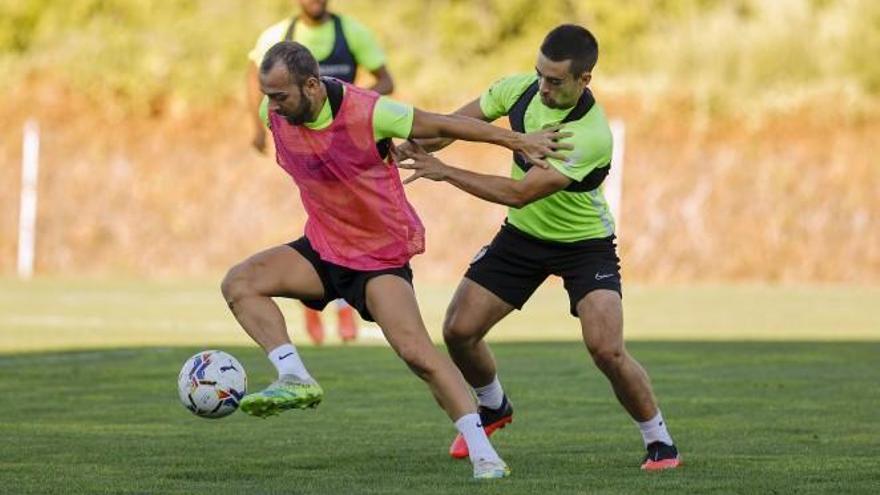 Keidi Bare deja la pretemporada del Málaga CF para concentrarse con Albania