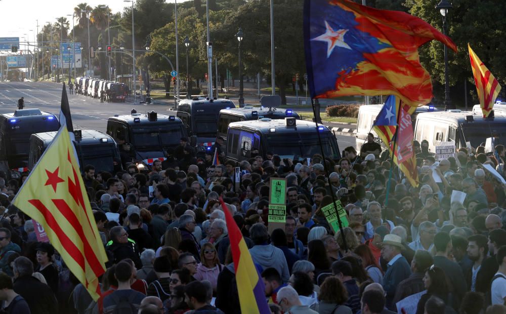 Protestas en los Premios Princesa de Girona