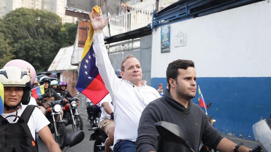 El opositor venezolano Juan Pablo Guanipa, encarcelado horas después de ser ser puesto en libertad