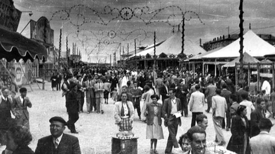 Imagen de Puertollano de la época de la década de 1950, ciudad en la que murió una toresana durante la contienda nacional.