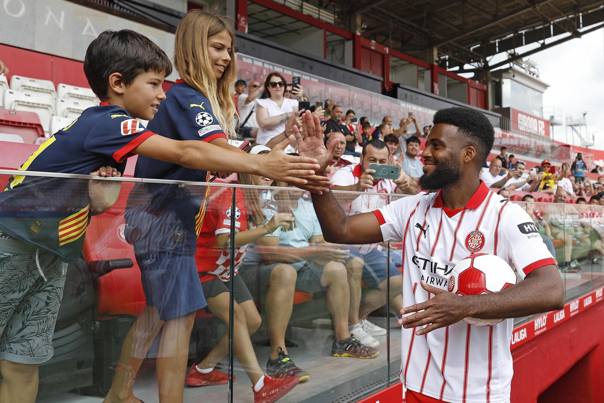 Thomas Lemar: "M'agrada tenir la pilota i el Girona vol la possessió, és ofensiu"