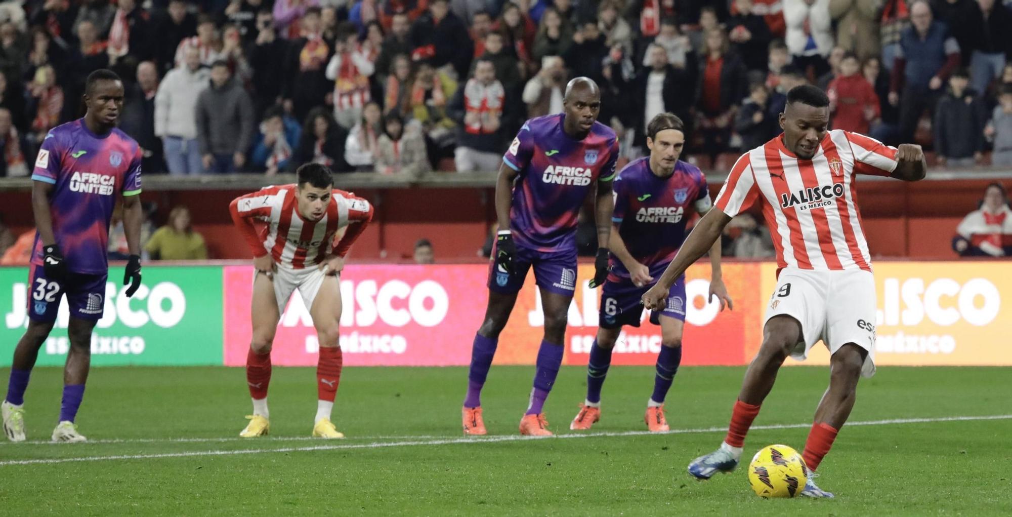 El partido entre el Sporting y el Leganés, en imágenes