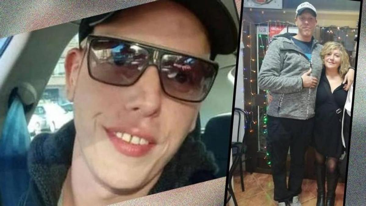 Fotos del álbum familiar de Francis. A la derecha, el joven junto a su madre.