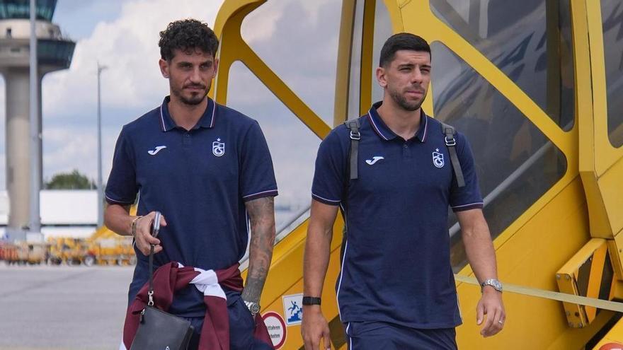 Mala noticia para el ex Valencia CF Cenk Ozkacar en su debut con Trabzonspor