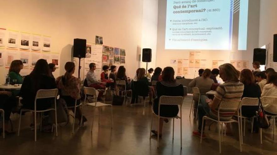 Encuentro con profesionales de la educación organizado por el Consorci de Museus de la C. Valenciana.