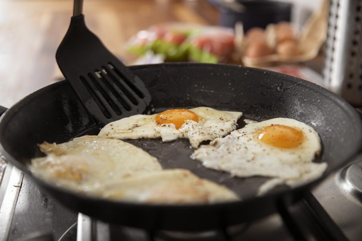 Duda resuelta: ¿Cuántos huevos puedo comer al día? ¿Son malos para el colesterol?