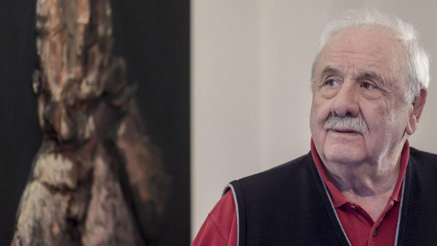 Elías G. Benavides, fotografiado en su domicilio de Oviedo el año pasado. | IRMA COLLÍN