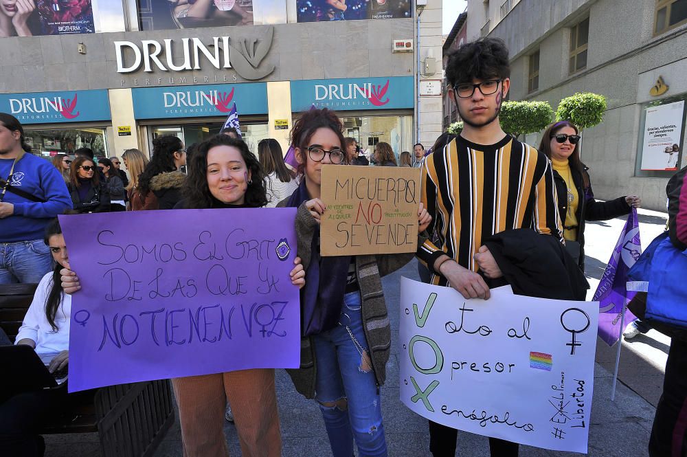 Las imágenes del 8M en Elche