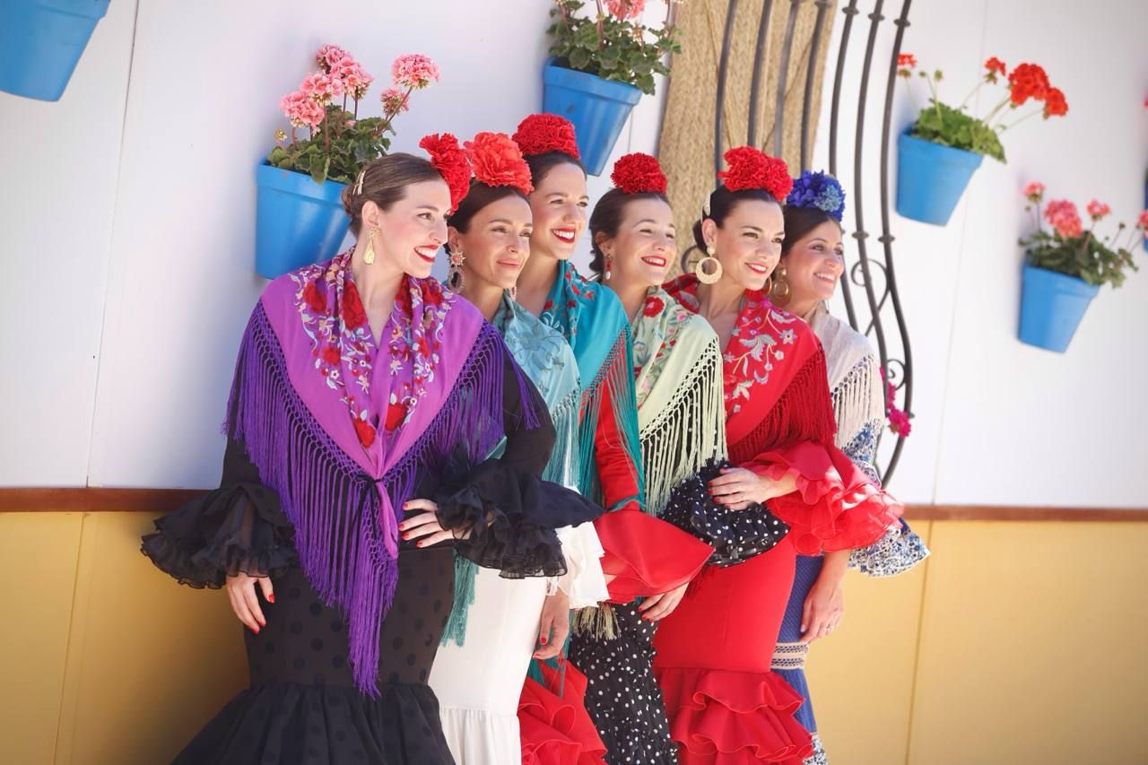 La Feria entra en calor con todas las mesas llenas
