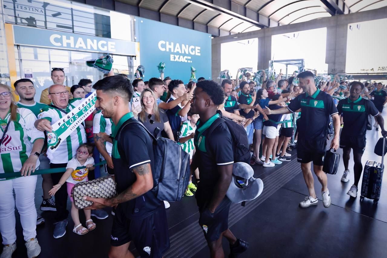 La despedida del equipo blanquiverde, en imágenes