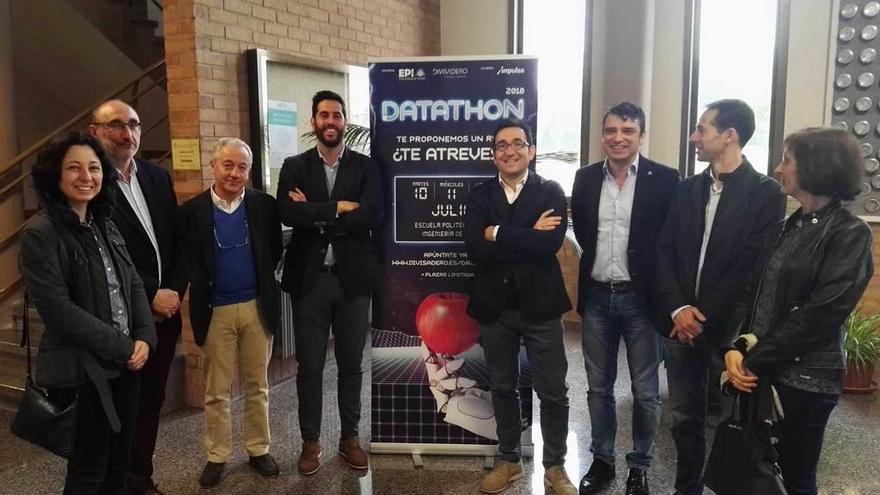 Asistentes a la presentación de &quot;Datathón&quot; en la Politécnica.