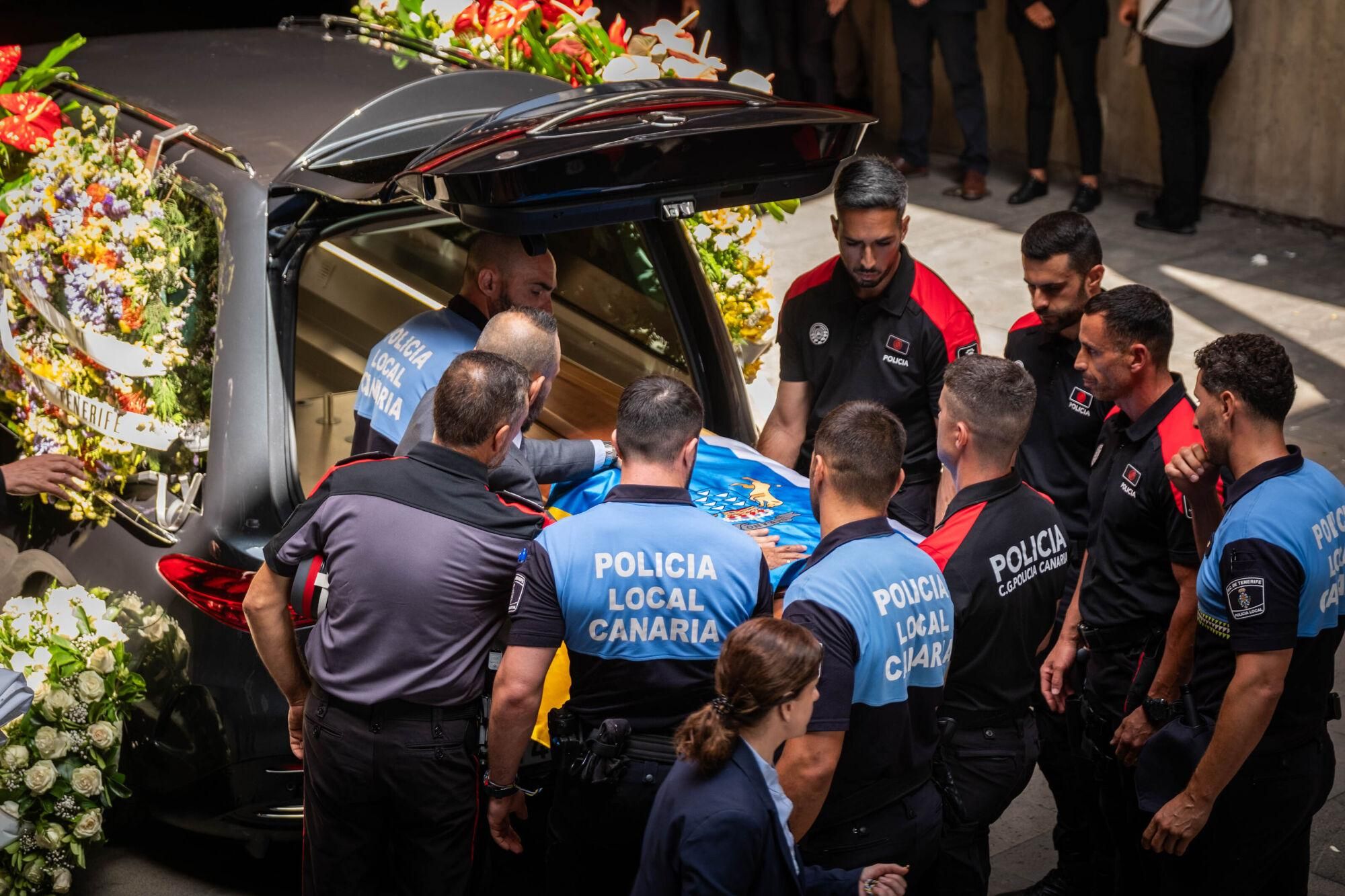 Funeral de Manuel Hermoso en Santa Cruz de Tenerife.