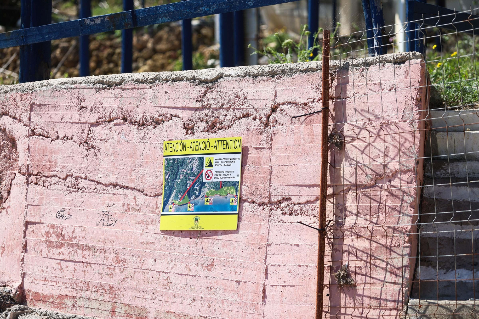 S’Aigua Blanca seguirá abierta pese al riesgo de desprendimientos