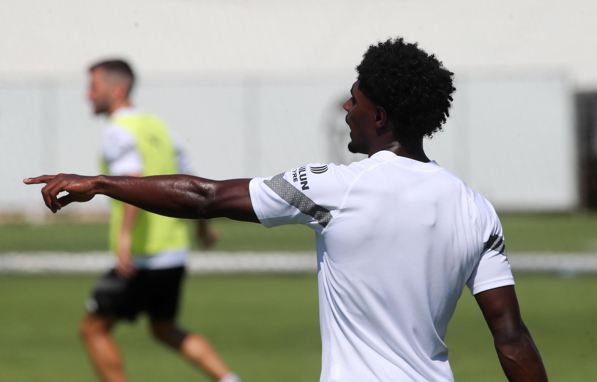 Las imágenes del entrenamiento de hoy del Valencia CF