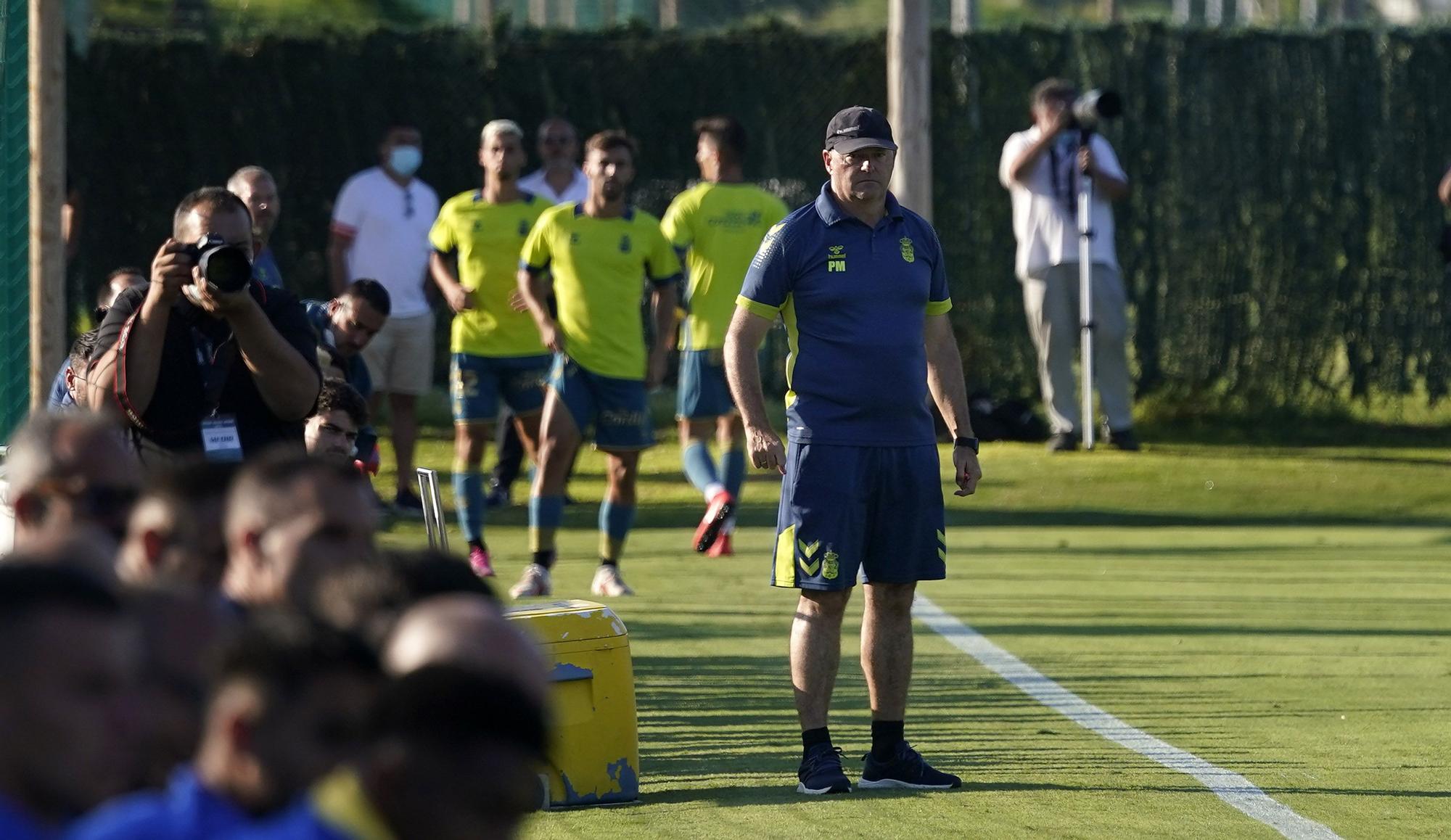 Partido UD Las Palmas - Cádiz CF (2-0)