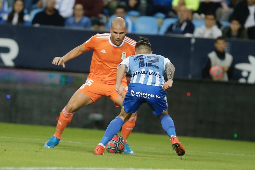 El partido entre el Málaga y el Oviedo, en imágenes