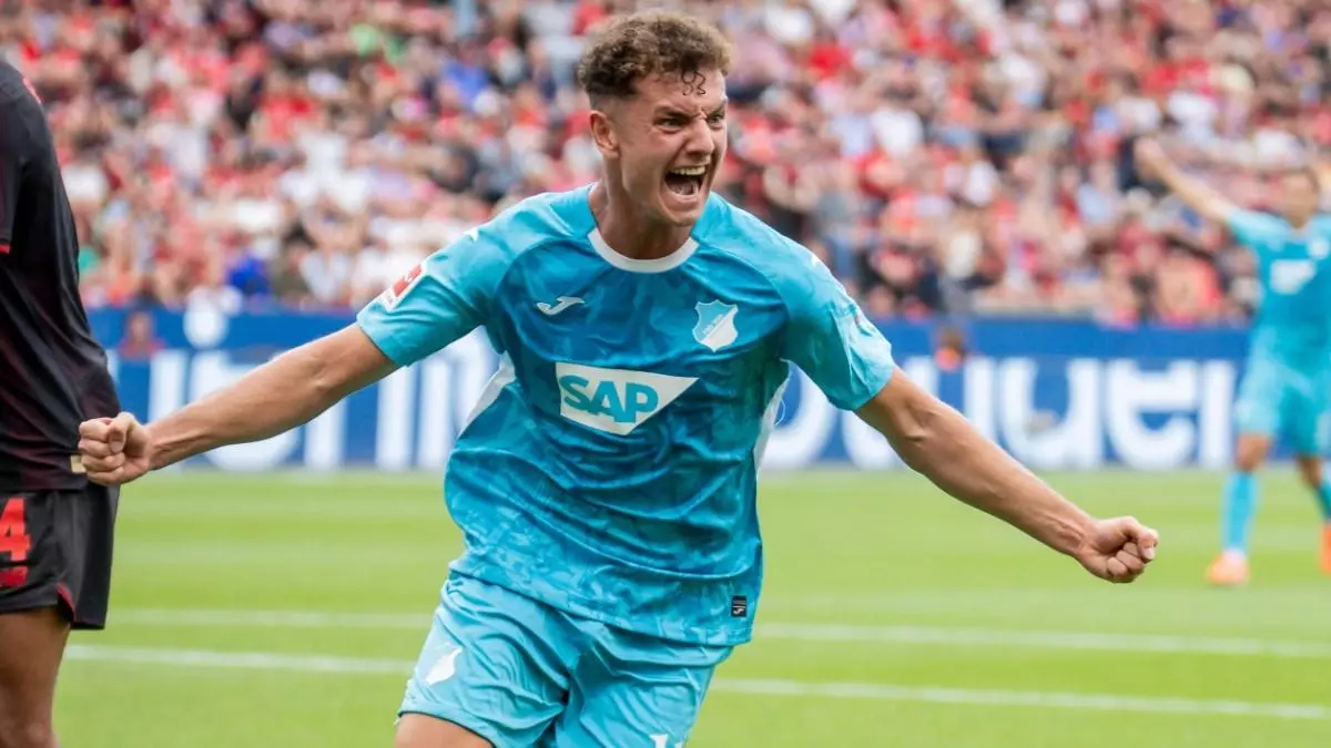 El ariete que asombra en la Bundesliga: bueno, barato y del Barça