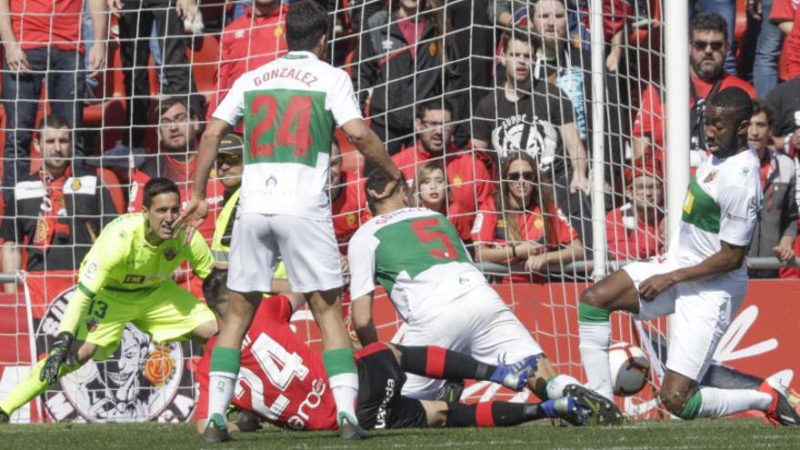 Neyder, durante el partido en Mallorca