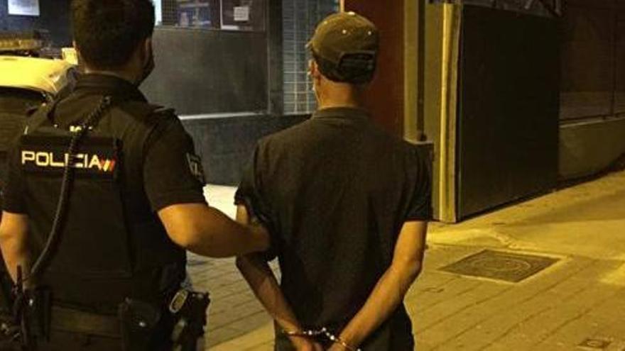 Detenido en Murcia por apuñalar a un hombre en una discusión callejera