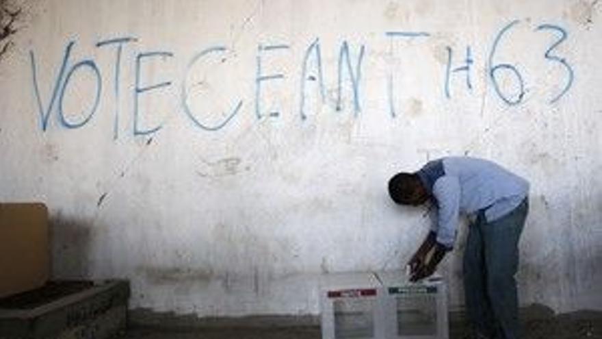 Haití elige al presidente que ha de sacar al país de la pobreza extrema