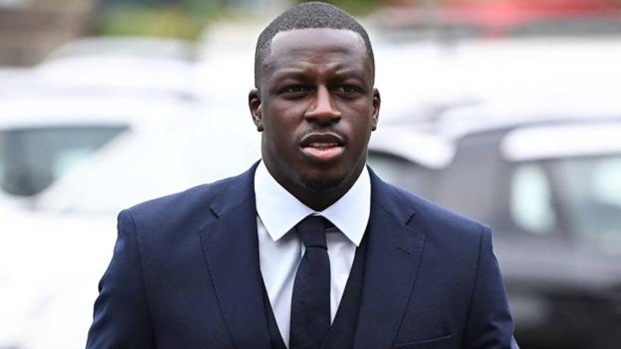 Benjamin Mendy a l&#039;entrada dels tribunals anglesos