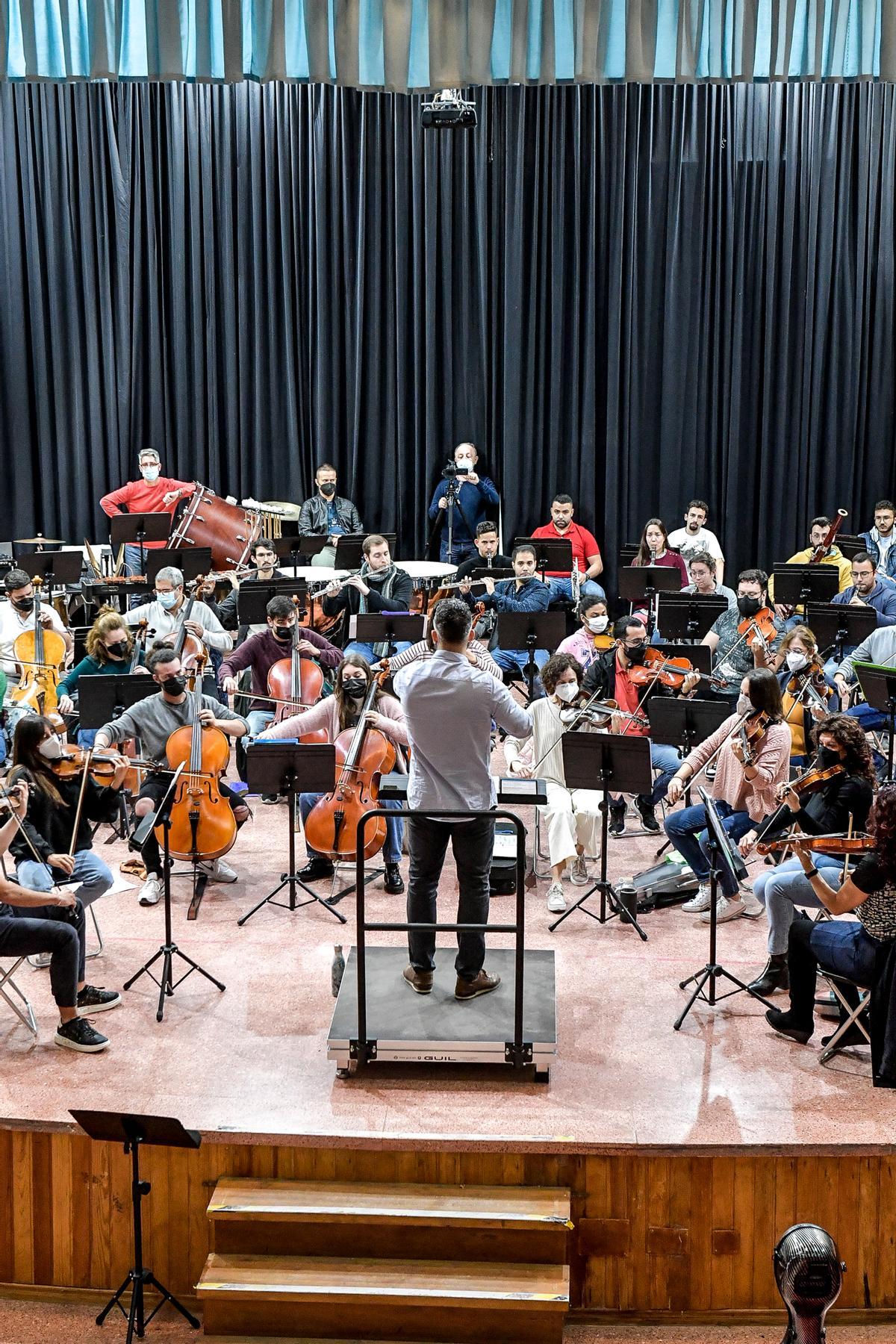 Reportaje a la Orquesta Comunitaria de Gran Canaria Reportaje a la Orquesta Comunitaria de Gran Canaria