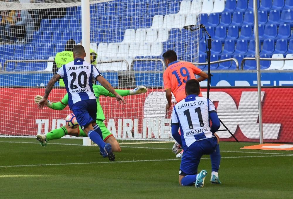 El Dépor golea a Las Palmas para cerrar la Liga