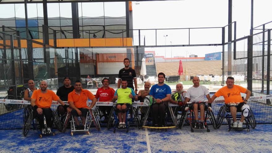Fútbol City celebró un torneo para la Asociación de padel en Silla de ruedas