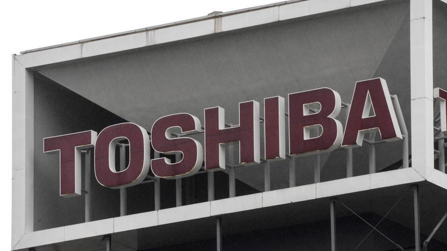 Los accionistas de Toshiba rechazan la escisión de la compañía
