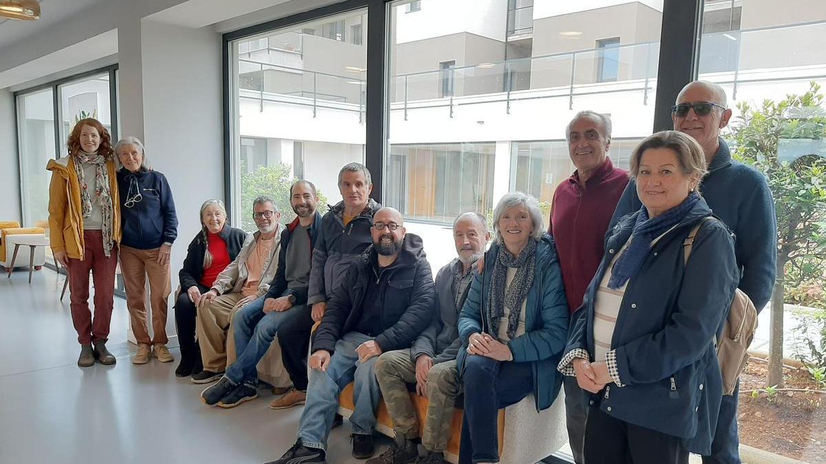 VÍDEO: "Axuntase", primer proyecto de cohousing intergeneracional de España, recibe a sus primeros habitantes en Caraviés (Llanera)