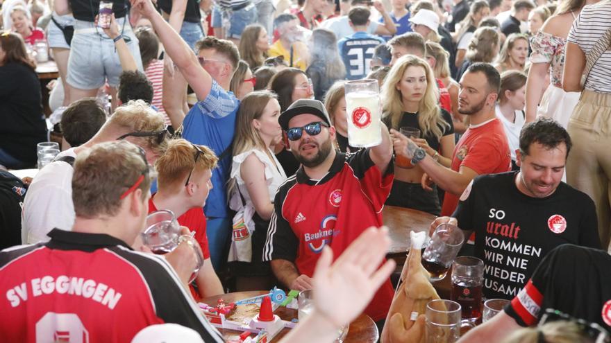 Diese Künstler treten beim Opening im Bierkönig auf