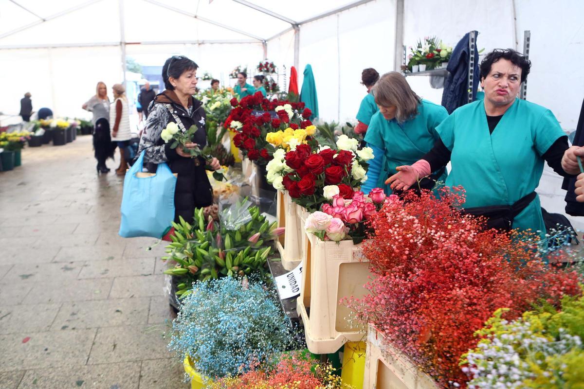 El Mercado de las Flores de Vilagarcía, esta mañana.