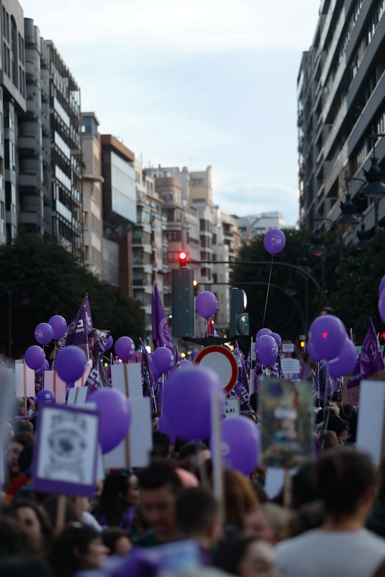 La manifestación de la Coordinadora Feminista de València para celebrar el 8 M