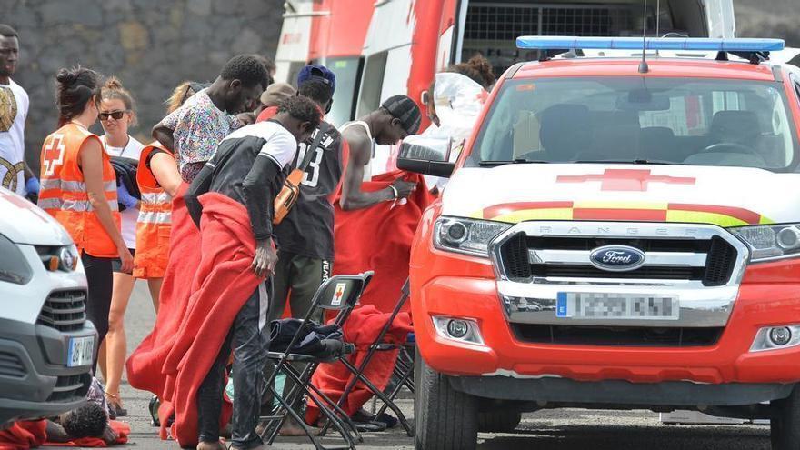 La Región de Murcia recibirá 19 menores migrantes no acompañados desde Canarias