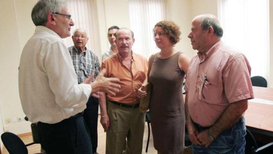 Latour se reunió el pasado jueves con los expropiados de la Universidad.