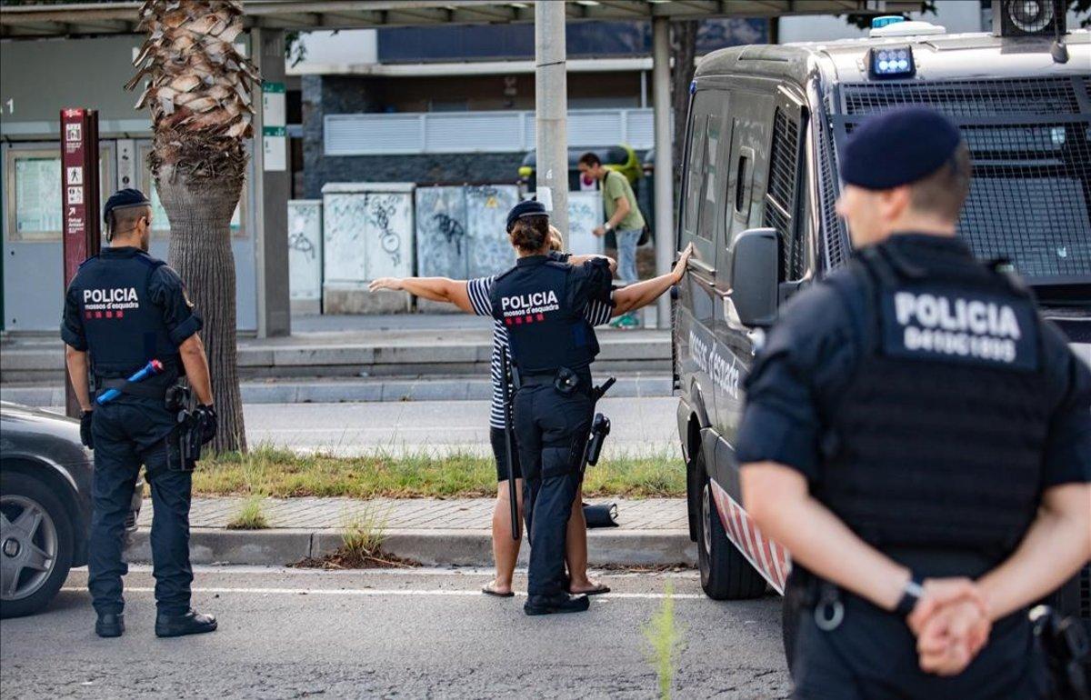 zentauroepp49249351 mossos desquadra190814091143 zentauroepp49249351 mossos desquadra190814091143