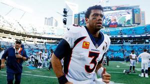 Russell Wilson está cosechando una mala primera temporada con su nuevo equipo, Denver Broncos