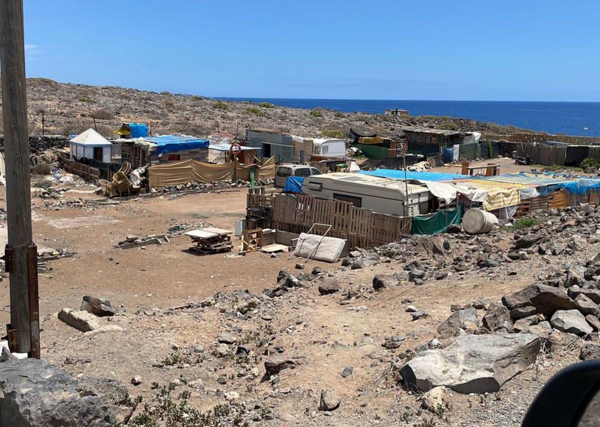 Rehabilitarán el barranco deteriorado por la ocupación y las acampadas. | | E.D.