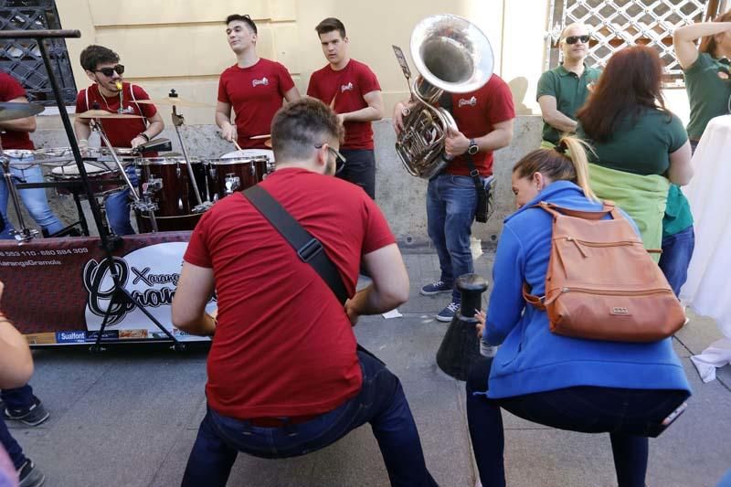 La Diputació de València recibe a las comisiones falleras