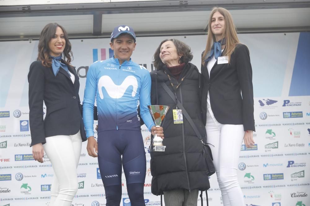 Segunda etapa de la Vuelta a Asturias entre Ribera de Arriba y el Alto del Acebo.