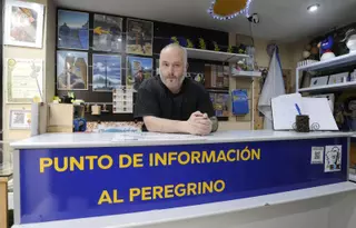 Peregrinus Dezae se rinde