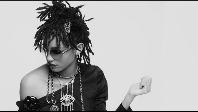 Willow Smith, imagen de la colección de gafas de Chanel