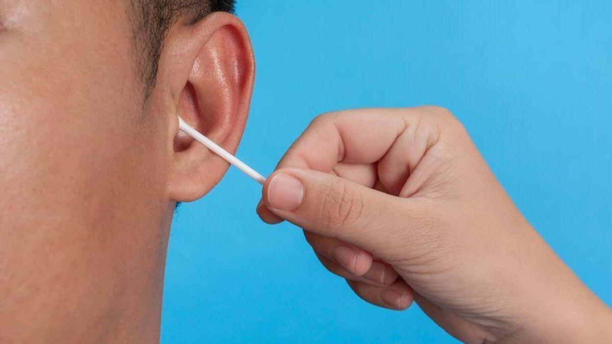 Cuál es la forma correcta y más saludable de limpiarse los oídos?