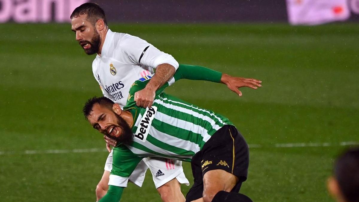 Carvajal, en un lance con Borja Iglesias