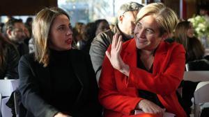 Punyalades  a l’esquerra