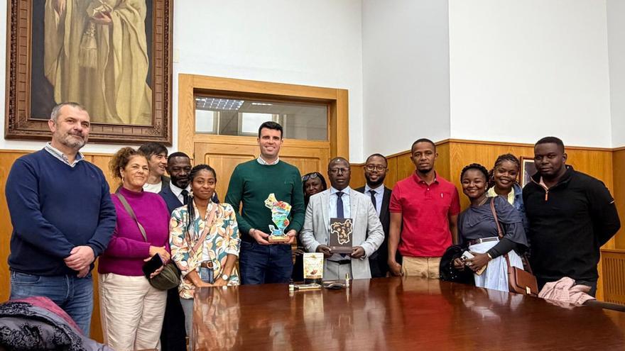 Profesores de la isla de Mayotte conocen A Estrada